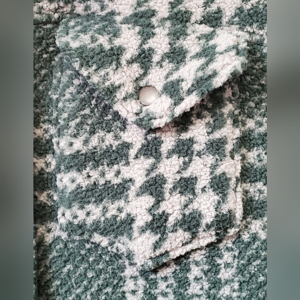 Aventura Helena Fleece Plaid Shacket Jacket - Green - Picture 4 of 14